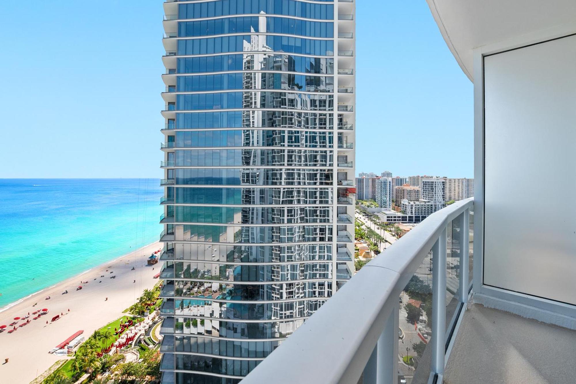 Trump International Deluxe 2 Queen Bed Ocean Front Sunny Isles Beach Exteriör bild