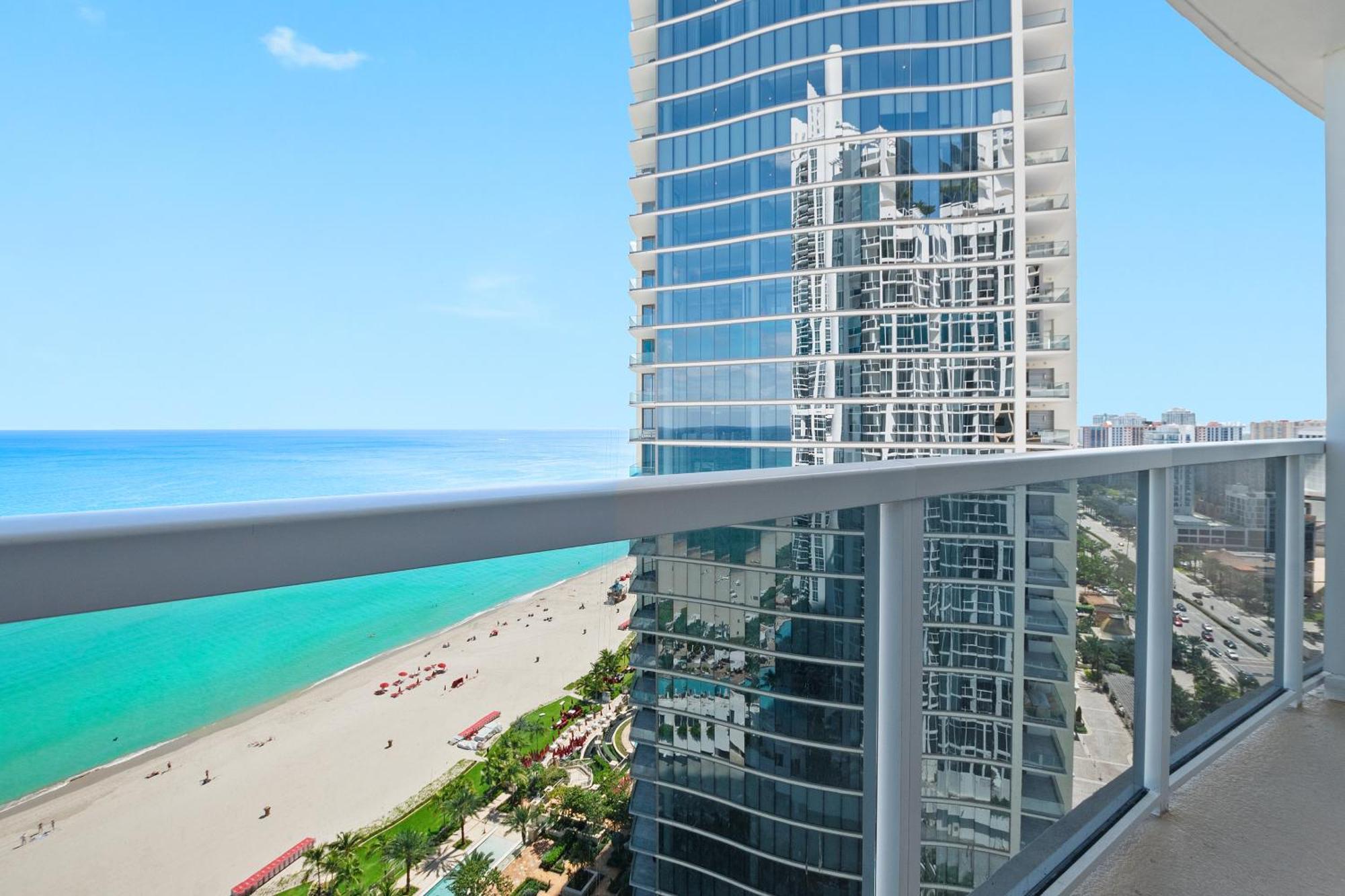 Trump International Deluxe 2 Queen Bed Ocean Front Sunny Isles Beach Exteriör bild