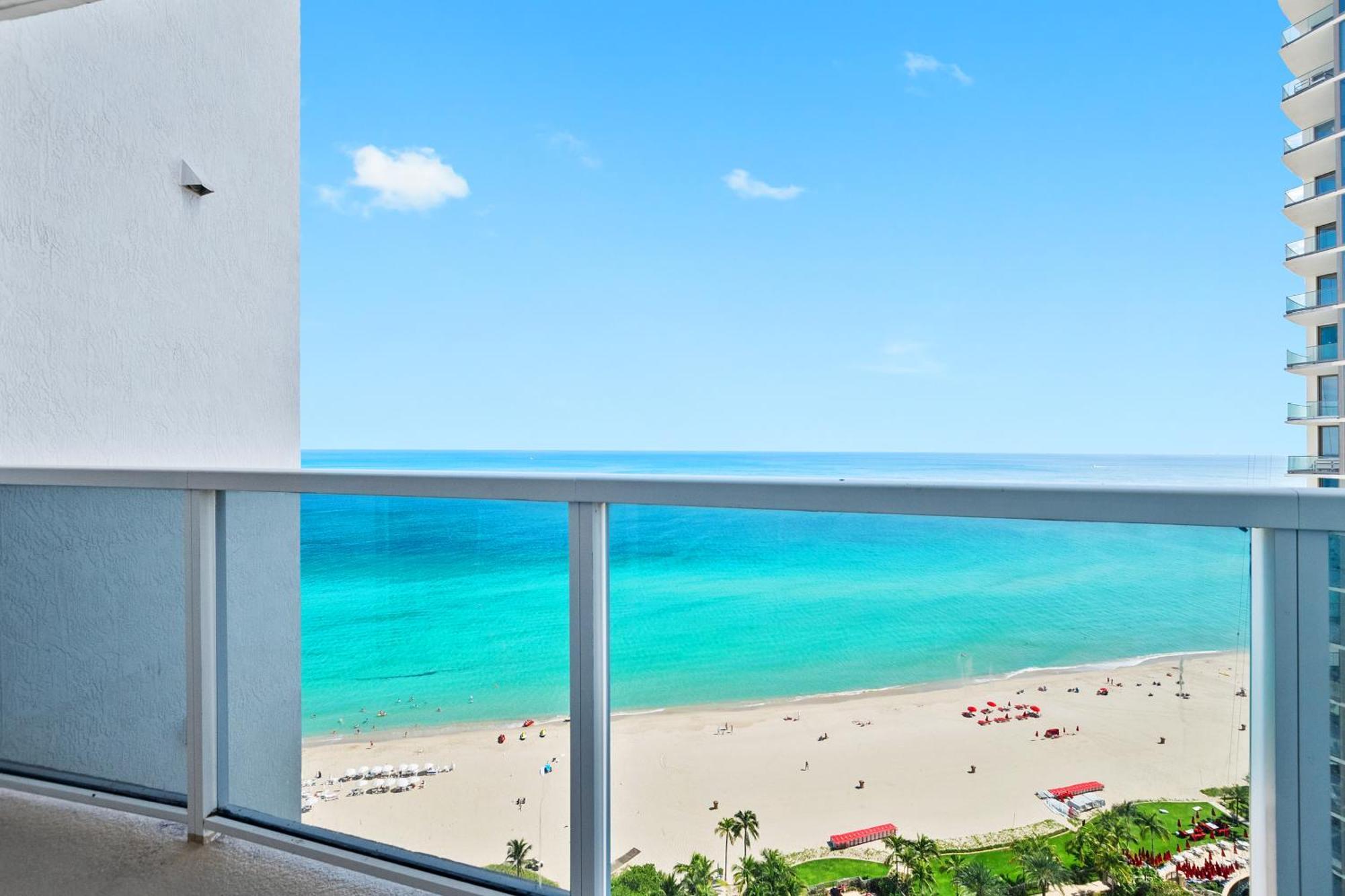 Trump International Deluxe 2 Queen Bed Ocean Front Sunny Isles Beach Exteriör bild